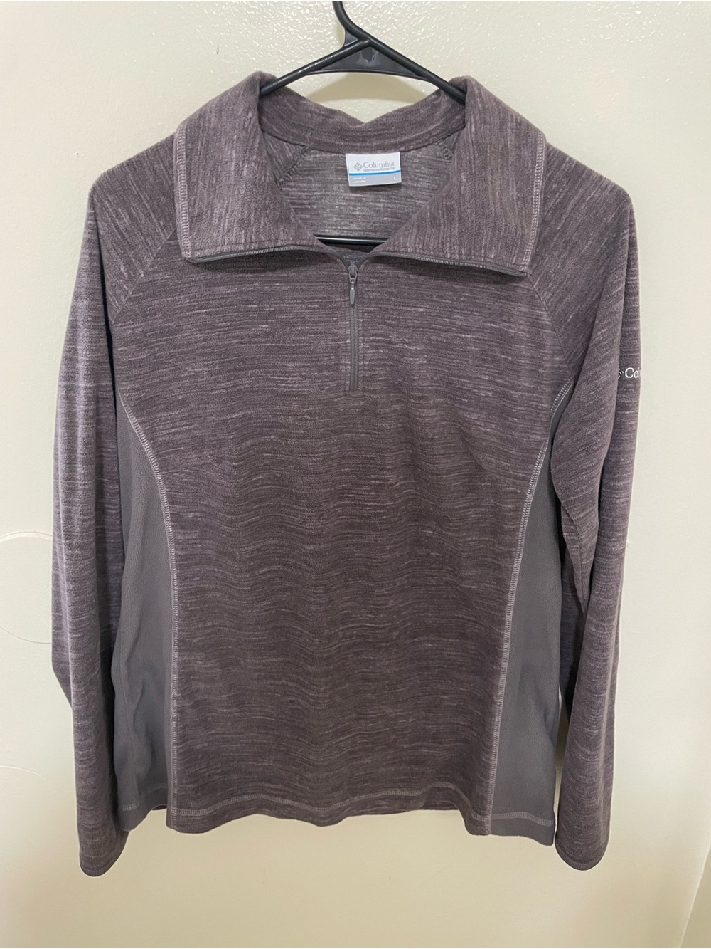 ✨Women’s Columbia Pullover Size L